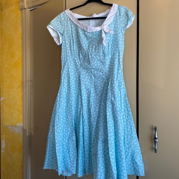Heartbreak Dress Blue Floral - Picture 1 of 4